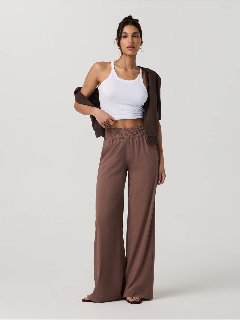 NWT Vuori Villa Pants in Chocolate